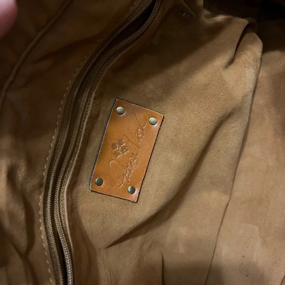 Patricia Nash - Picture 9 of 11